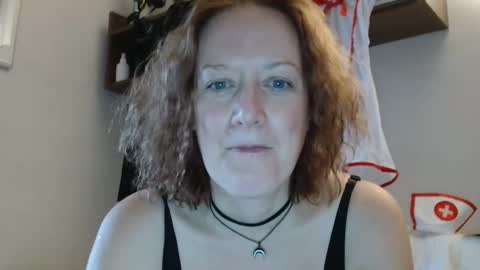 12ennie online show from October 21, 8:07 am