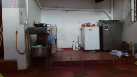 18and45couple online show from April 1, 7:11 pm