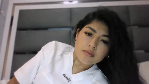 Hello soy bonnie  online show from March 29, 3:16 am