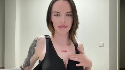 DOVE online show from September 15, 7:43 pm