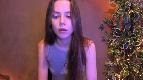 Lily 3 online show from September 19, 3:33 pm