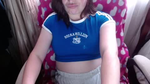 Snapshot of 666maskgirl chatting on October 30, 6:53 pm SHANNON online show from October 30, 6:53 pm