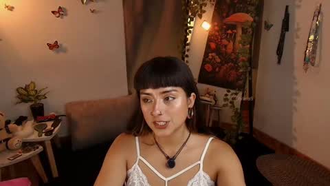 B R I E L A  online show from October 2, 10:15 pm