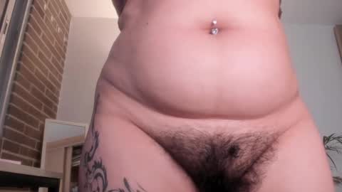 Snapshot of 6nalanie chatting on December 3, 12:11 am 6nalanie online show from December 3, 12:11 am