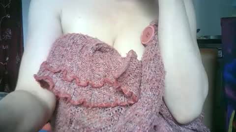 Lilu online show from April 25, 10:29 am