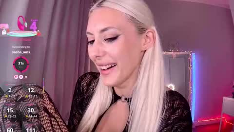 Loren Wood online show from November 9, 5:20 pm