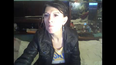 Snapshot of 8mistress8 chatting on March 2, 6:03 pm 8MISTRESS8 online show from March 2, 6:03 pm