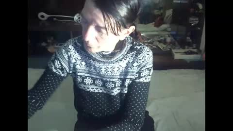 Snapshot of 8mistress8 chatting on December 11, 10:58 am 8MISTRESS8 online show from December 11, 10:58 am