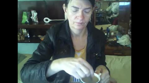 Snapshot of 8mistress8 chatting on February 9, 8:33 am 8MISTRESS8 online show from February 9, 8:33 am