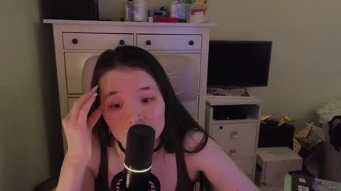 _3x7_ online show from November 26, 5:47 pm