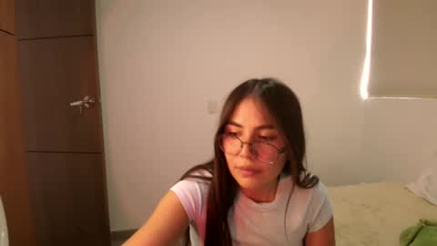 abby 3 online show from March 25, 6:55 pm