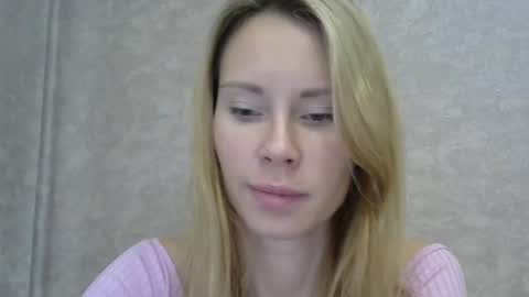 _alex1819 online show from November 4, 8:19 am