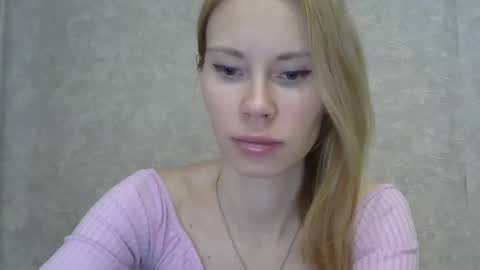 _alex1819 online show from April 3, 7:28 am