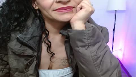 Snapshot of _alexandrajones chatting on March 8, 12:42 am Alexandra online show from March 8, 12:42 am