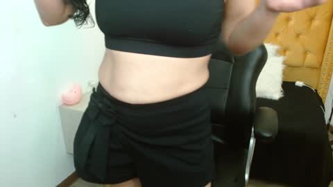 Snapshot of _alexandrajones chatting on January 3, 12:22 am Alexandra online show from January 3, 12:22 am