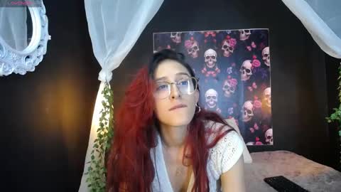 Alhanna online show from December 3, 9:23 pm