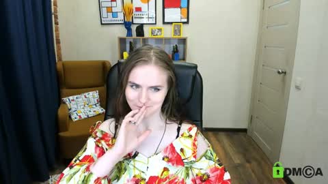 Alice online show from April 1, 1:41 pm