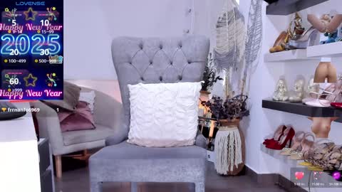 Snapshot of _ana_bolena__ chatting on January 19, 5:07 pm Ana Bolena online show from January 19, 5:07 pm