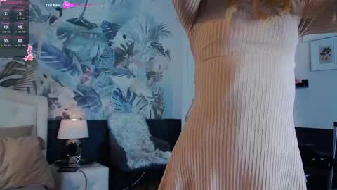 Snapshot of _angelmoon_ chatting on September 9, 6:13 am Angel online show from September 9, 6:13 am