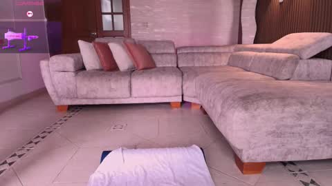 Ana online show from March 27, 7:25 pm