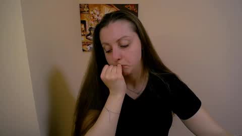 Snapshot of _annabelle_lee chatting on March 11, 7:24 am Anna online show from March 11, 7:24 am