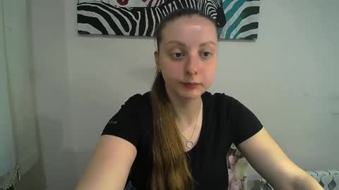Anna online show from May 12, 8:11 am