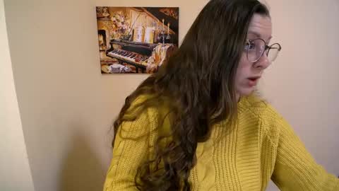 Snapshot of _annabelle_lee chatting on February 18, 8:27 am Anna online show from February 18, 8:27 am