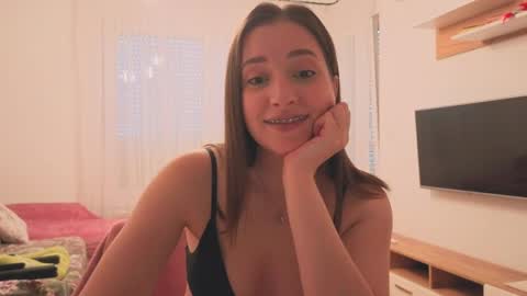 Anna online show from April 10, 1:39 pm