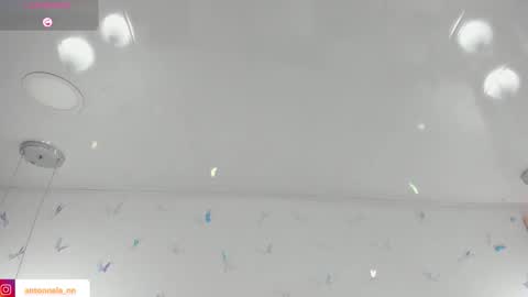 antonnela online show from March 26, 5:04 pm