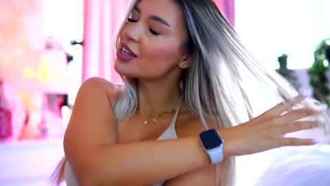 Snapshot of _arielle chatting on September 26, 8:34 am Arielle online show from September 26, 8:34 am