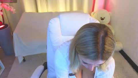 Jess online show from October 30, 3:31 am