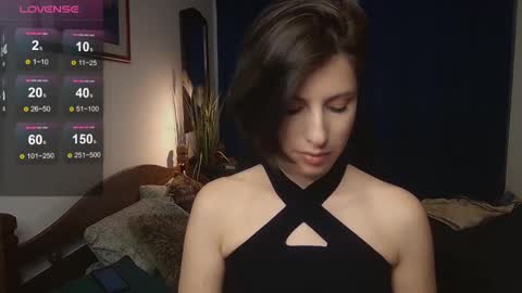 Snapshot of _blackpearl chatting on February 19, 11:36 pm Laura online show from February 19, 11:36 pm