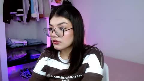   online show from November 3, 1:31 am