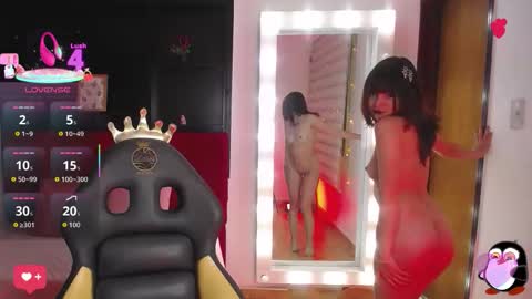 Snapshot of _charlotte_collins_ chatting on September 26, 5:32 pm _charlotte_collins_ online show from September 26, 5:32 pm