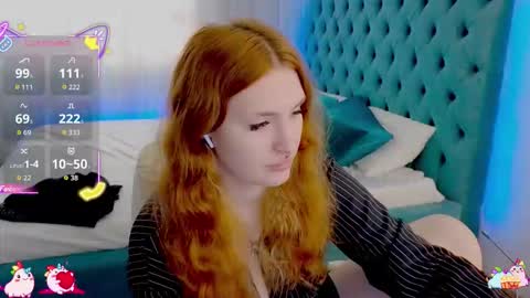 Alisa NO NUDE online show from September 19, 11:20 am