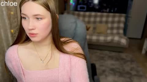 _chloe_miller_ online show from November 12, 2:37 pm