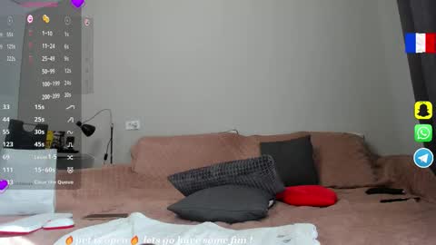 Sophie online show from September 23, 8:01 am