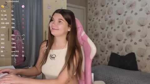 Snapshot of _cute_ice chatting on October 3, 7:02 am _cute_ice online show from October 3, 7:02 am