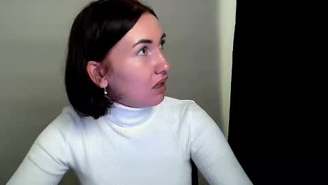 _cutie_and_shy_ online show from October 7, 6:40 am