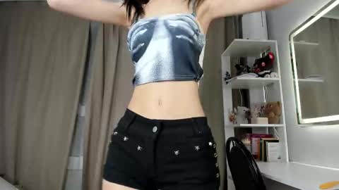 Emilia online show from November 26, 11:22 am