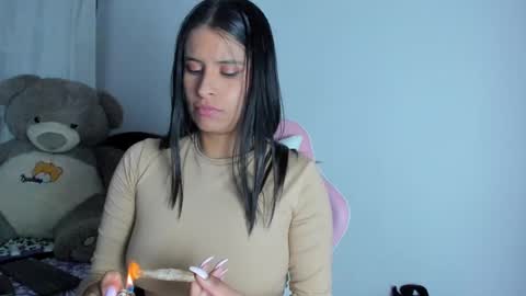 Snapshot of _elektrah chatting on September 25, 1:04 am _elektrah online show from September 25, 1:04 am