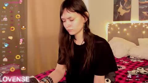 _emily__strike_ online show from February 27, 4:56 am