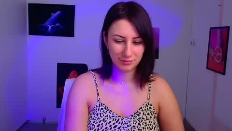 Emma online show from January 30, 12:59 pm