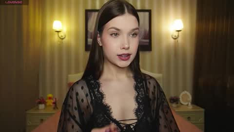 Snapshot of _eva_lee chatting on September 10, 3:56 pm Alice online show from September 10, 3:56 pm