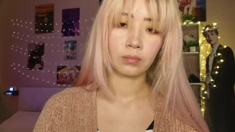 EveEva online show from April 15, 2:34 am