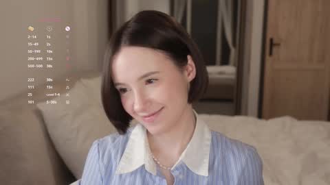 Essie  online show from February 27, 6:30 pm