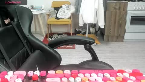 Alis online show from February 15, 7:51 am