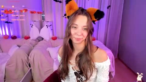 Snapshot of _fluffybunny_ chatting on October 24, 4:58 pm Goldy Grace online show from October 24, 4:58 pm