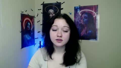 Alice online show from November 26, 7:20 am