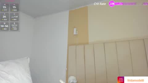 Snapshot of _frida_1 chatting on February 6, 3:06 am Frida online show from February 6, 3:06 am